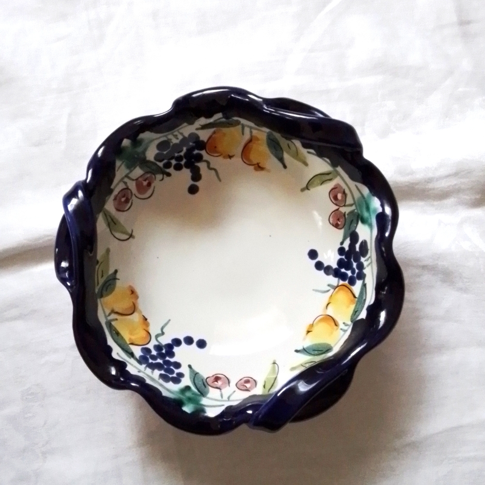 Small Handpainted Italian Bowl, dark blue rim with fruit theme
